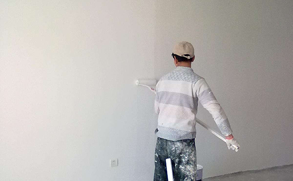 刷墻翻新多少錢一平方？